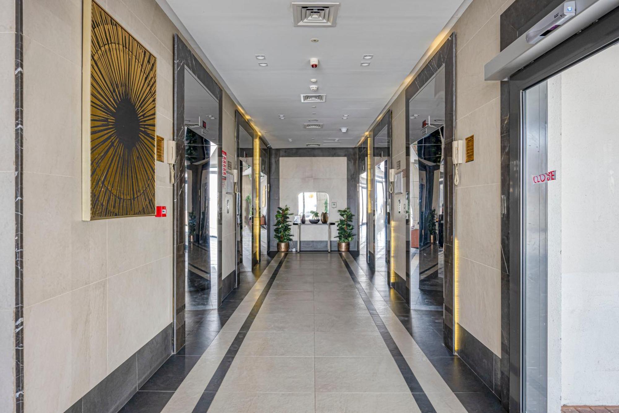 Appartement Comfortable With Dubailand Vibes